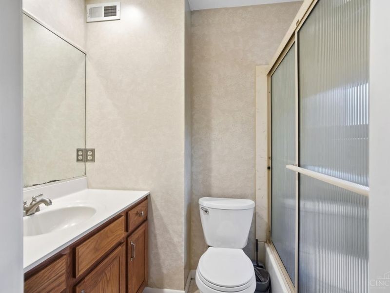 6272 Ryan Circle, Loveland, OH 45140 Photo 16