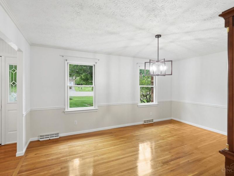 6272 Ryan Circle, Loveland, OH 45140 Photo 8