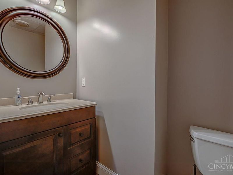 5725 Curnie Drive, Hamilton, OH 45013 Photo 35