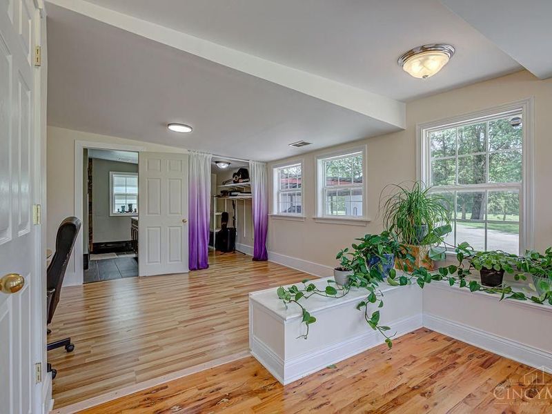 8404 Gustin Rider Road, Harlan Twp, OH 45107 Photo 5