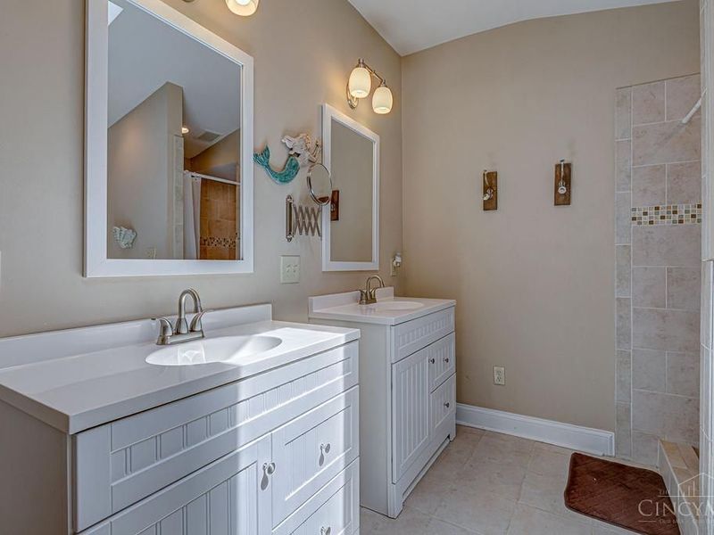 8404 Gustin Rider Road, Harlan Twp, OH 45107 Photo 8