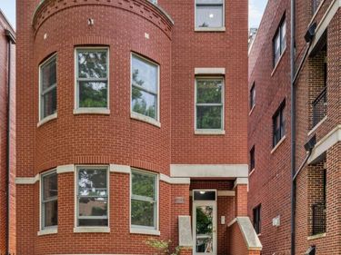 1123 W Altgeld Street, Unit 3, Chicago, IL 60614