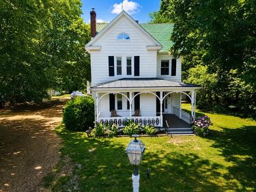 329 E Church Street, KILMARNOCK, VA 22482