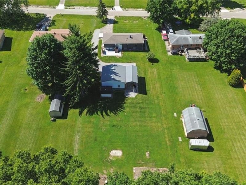 6056 Bardean Drive, West Chester, OH 45069 Photo 3