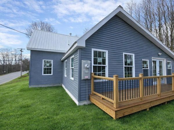 129 Town Farm Road , Farmington, ME 04938