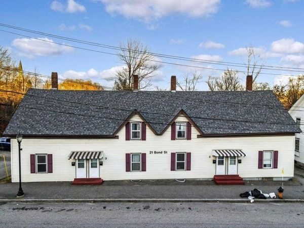 21 Bond Street, Augusta, ME 04330