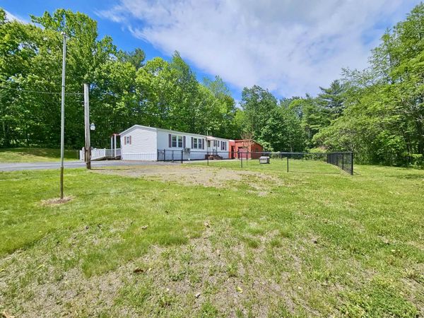 4 Crestview Drive , Lewiston, ME 04240