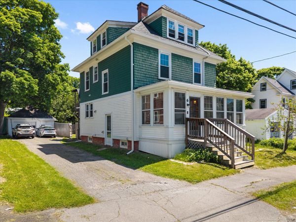 6 Chamberlain Street , Brewer, ME 04412