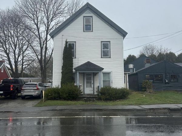 144 Main Street , Rockland, ME 04841