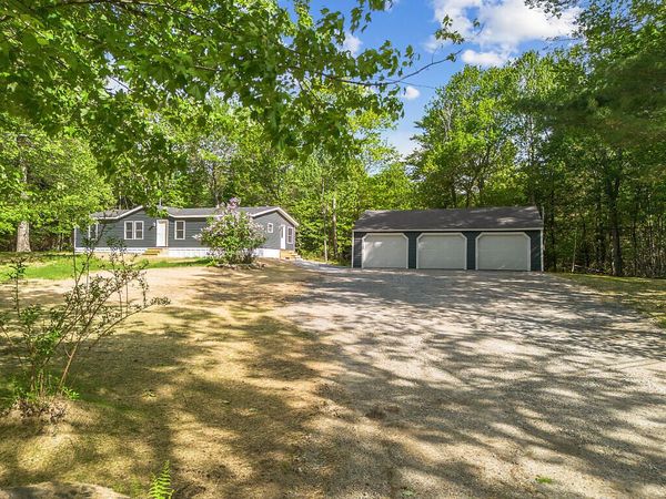 218 Hebron Road , Oxford, ME 04270