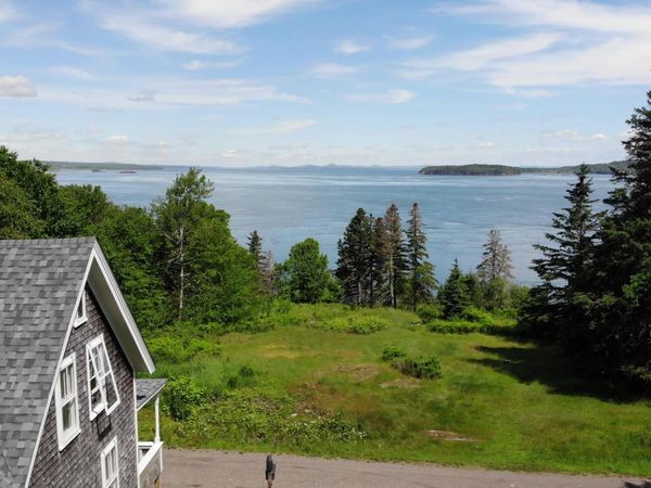 45 Kendall Head Road, Eastport, ME 04631