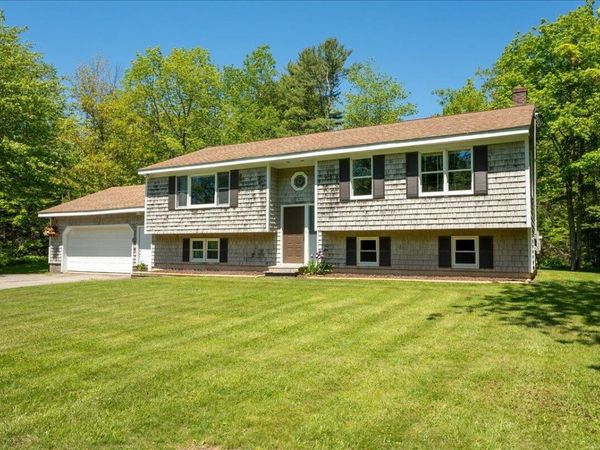 131 Bayside W, Owls Head, ME 04854