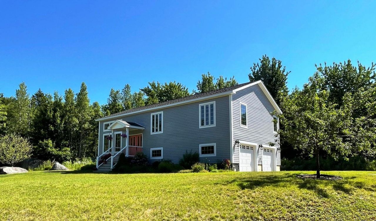 2 Lonely Oak Way , Franklin, ME 04634 Main Photo