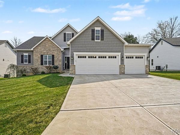 1074 Bloomfield Drive , Eureka, MO 63025