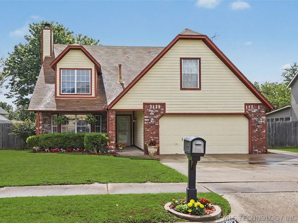 4012 S Narcissus Avenue , Broken Arrow, OK 74011