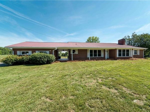 5800 Bethel Road , Jonesville, NC 28642