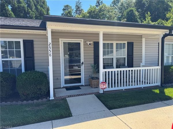2558 Ambassador Court , High Point, NC 27265