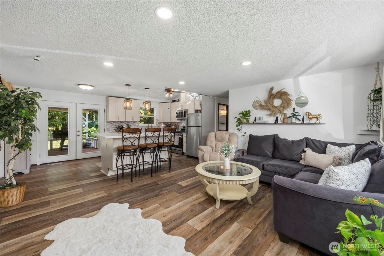 21709 121st Street Ct E, Bonney Lake, WA 98391