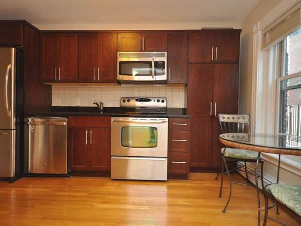 218 Newbury Street, Unit 4R, Boston, MA 02116