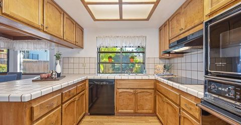 1106 Nob Hill Ct, Roseville, CA 95661 Photo