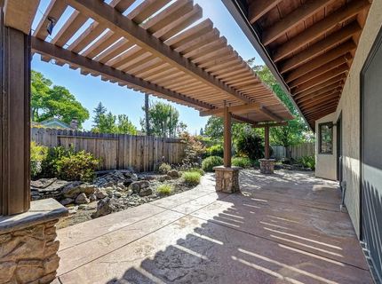 1106 Nob Hill Ct, Roseville, CA 95661 Photo
