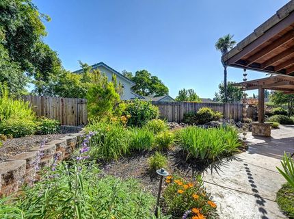 1106 Nob Hill Ct, Roseville, CA 95661 Photo