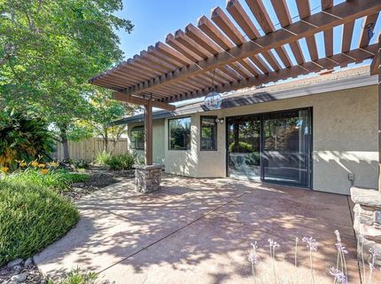 1106 Nob Hill Ct, Roseville, CA 95661 Photo