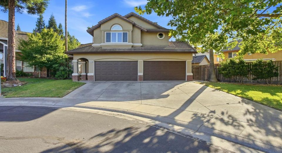 8950 Alps, Elk Grove, CA 95624 Photo