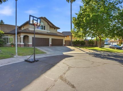 8950 Alps, Elk Grove, CA 95624 Photo