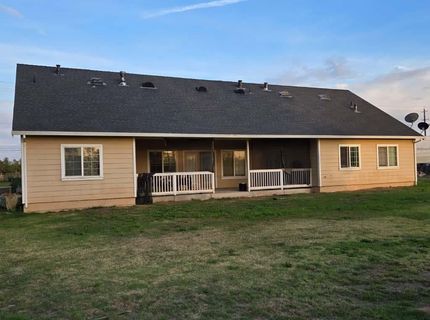 8830 Bradshaw Rd, Elk Grove, CA 95624 Photo
