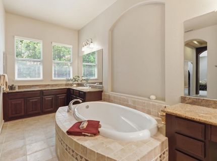 3762 Clubside Ln, Sacramento, CA 95835 Photo