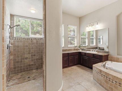 3762 Clubside Ln, Sacramento, CA 95835 Photo