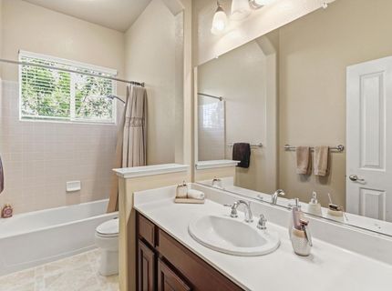 3762 Clubside Ln, Sacramento, CA 95835 Photo