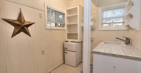 5100 San Francisco Blvd, Sacramento, CA 95820 Photo