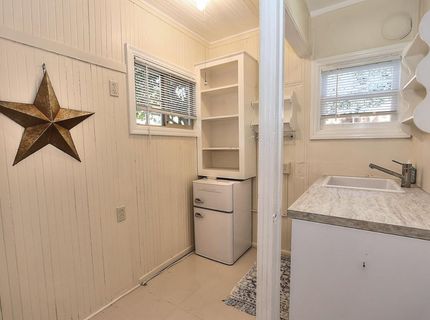 5100 San Francisco Blvd, Sacramento, CA 95820 Photo