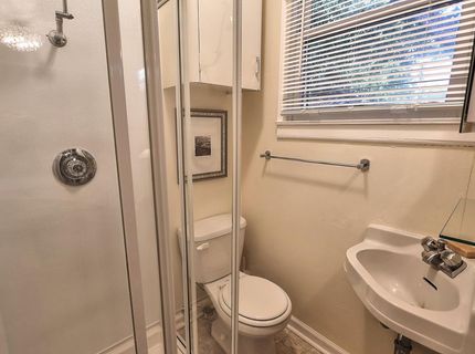 5100 San Francisco Blvd, Sacramento, CA 95820 Photo