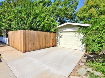 5100 San Francisco Blvd, Sacramento, CA 95820 Photo