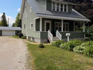 208 W Grant Street, Spring Valley, MN 55975