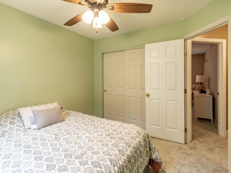 6048 Weber Oaks Drive, Miami Twp, OH 45140 Photo 16