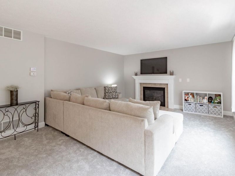 6048 Weber Oaks Drive, Miami Twp, OH 45140 Photo 8