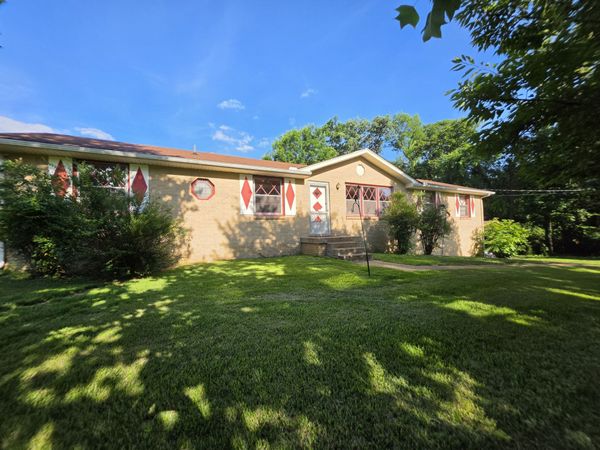 129 Elnora Dr, Hendersonville, TN 37075