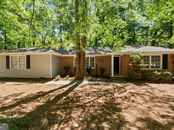 995 Roundtable Lane, Macon, GA 31220