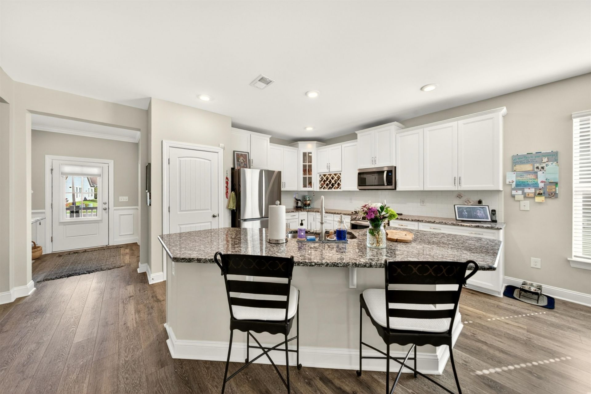887 Culbertson Ave. Photo 14