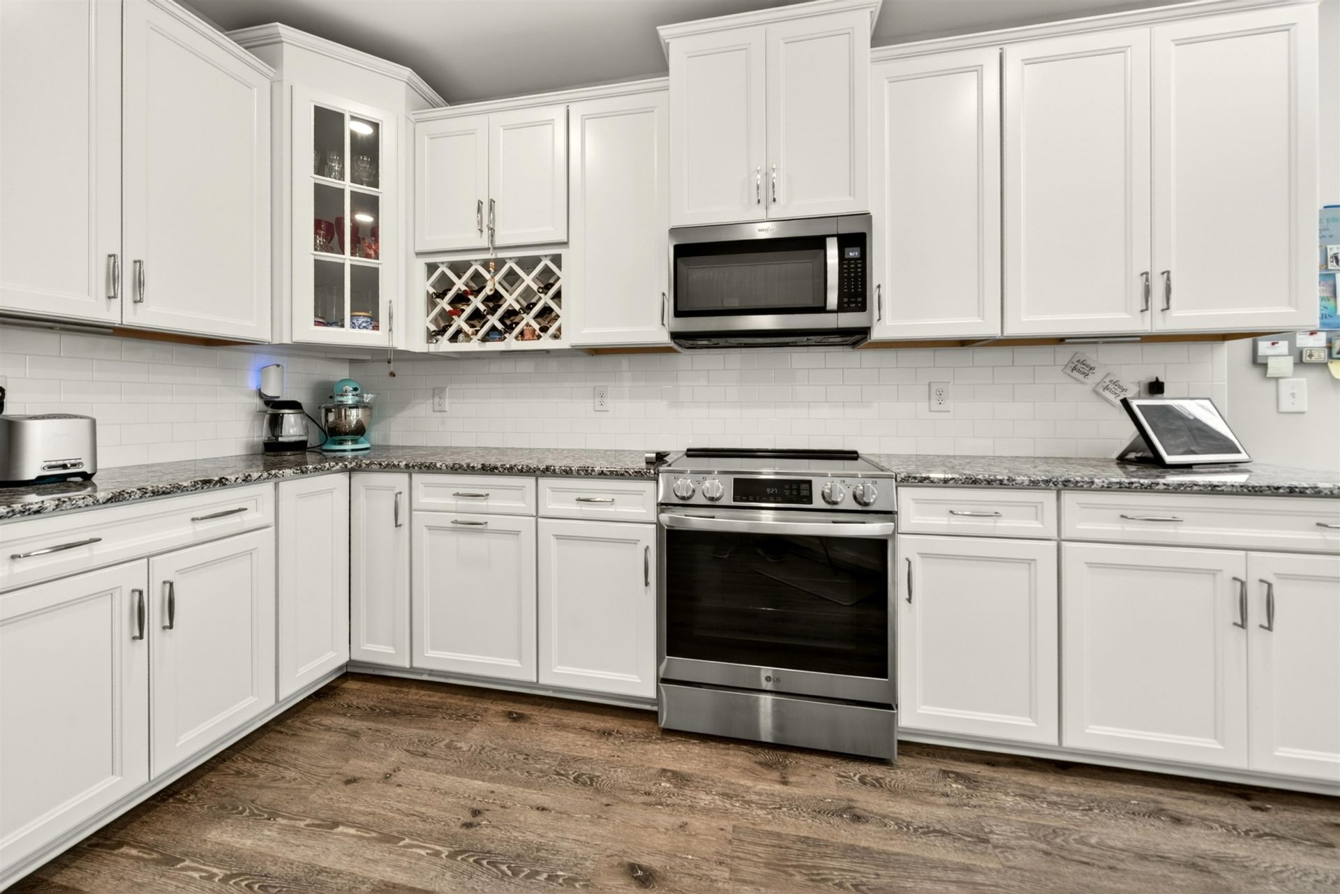 887 Culbertson Ave. Photo 16