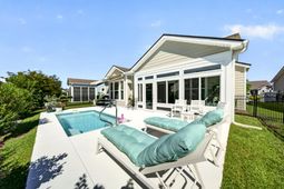 887 Culbertson Ave. photo 4