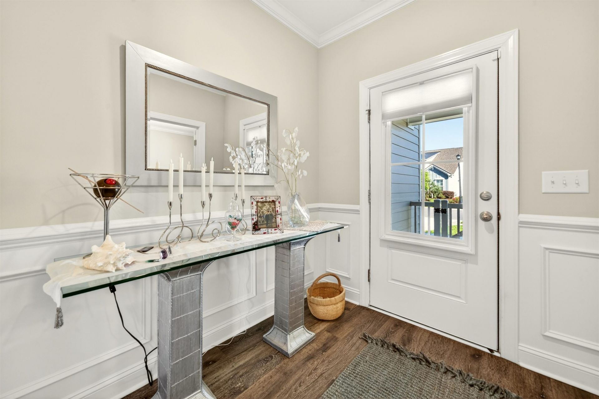 887 Culbertson Ave. Photo 8