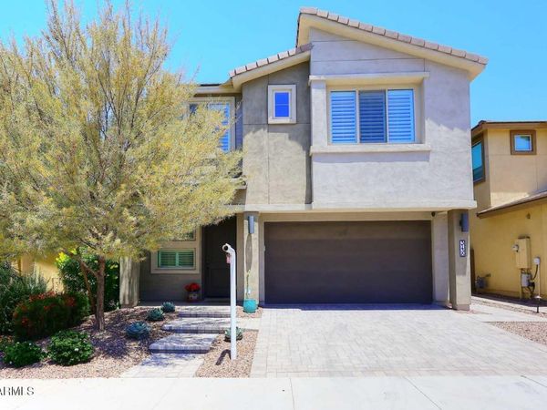 3136 E Tina Drive, Phoenix, AZ 85050