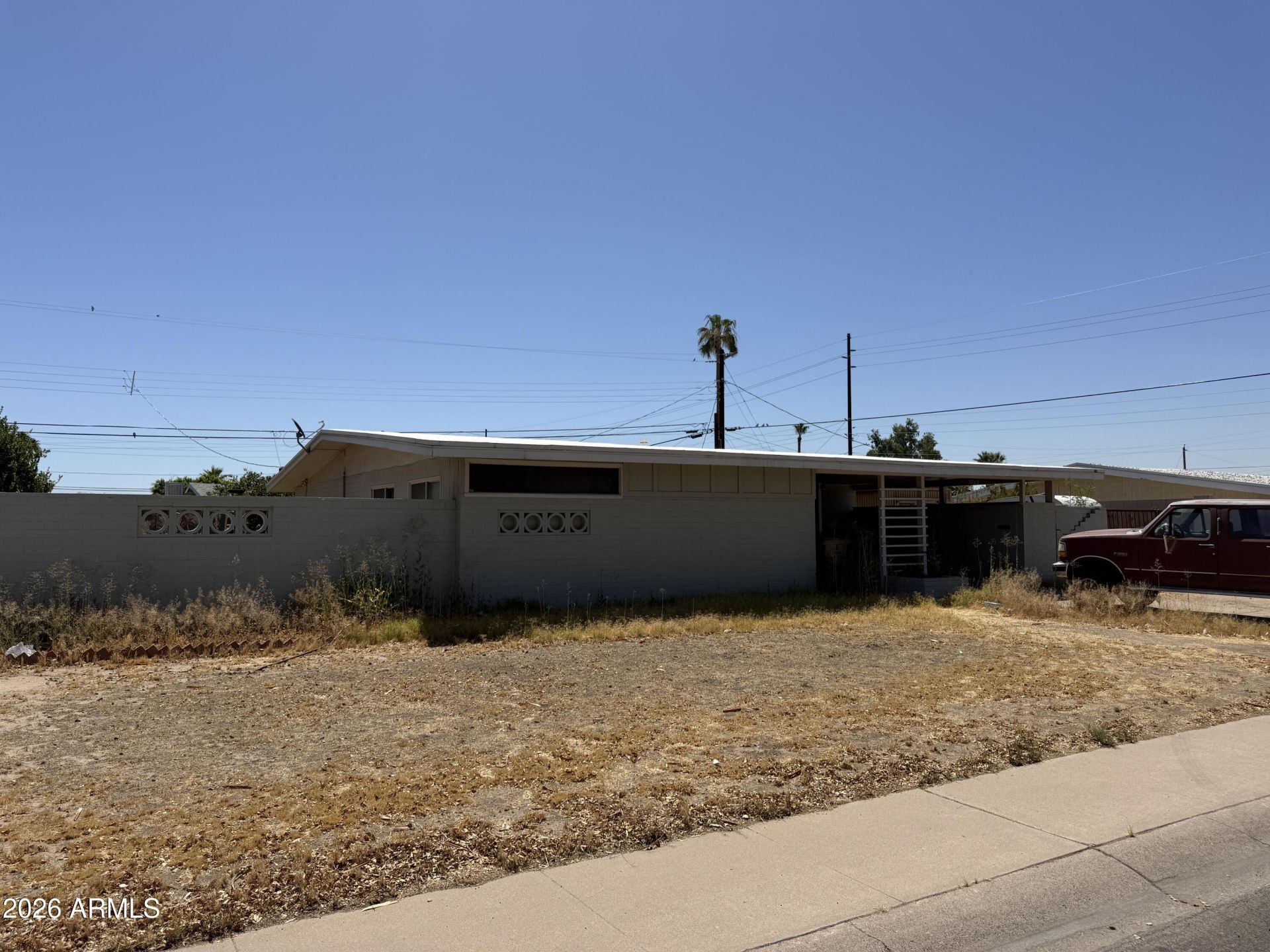 5009 N 62nd Avenue, Glendale, AZ 85301 Main Photo