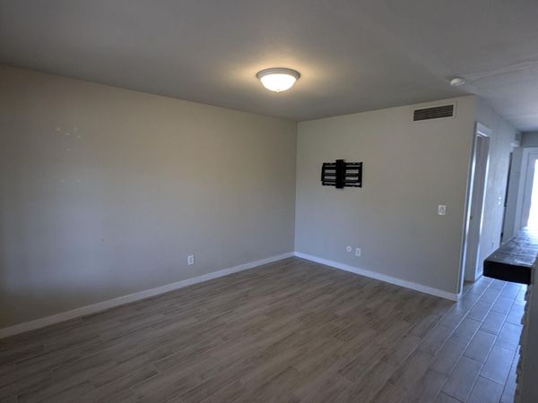 860 N MCQUEEN Road, Unit 1073, Chandler, AZ 85225