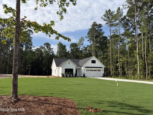 41 Peach Court, Burgaw, NC 28425